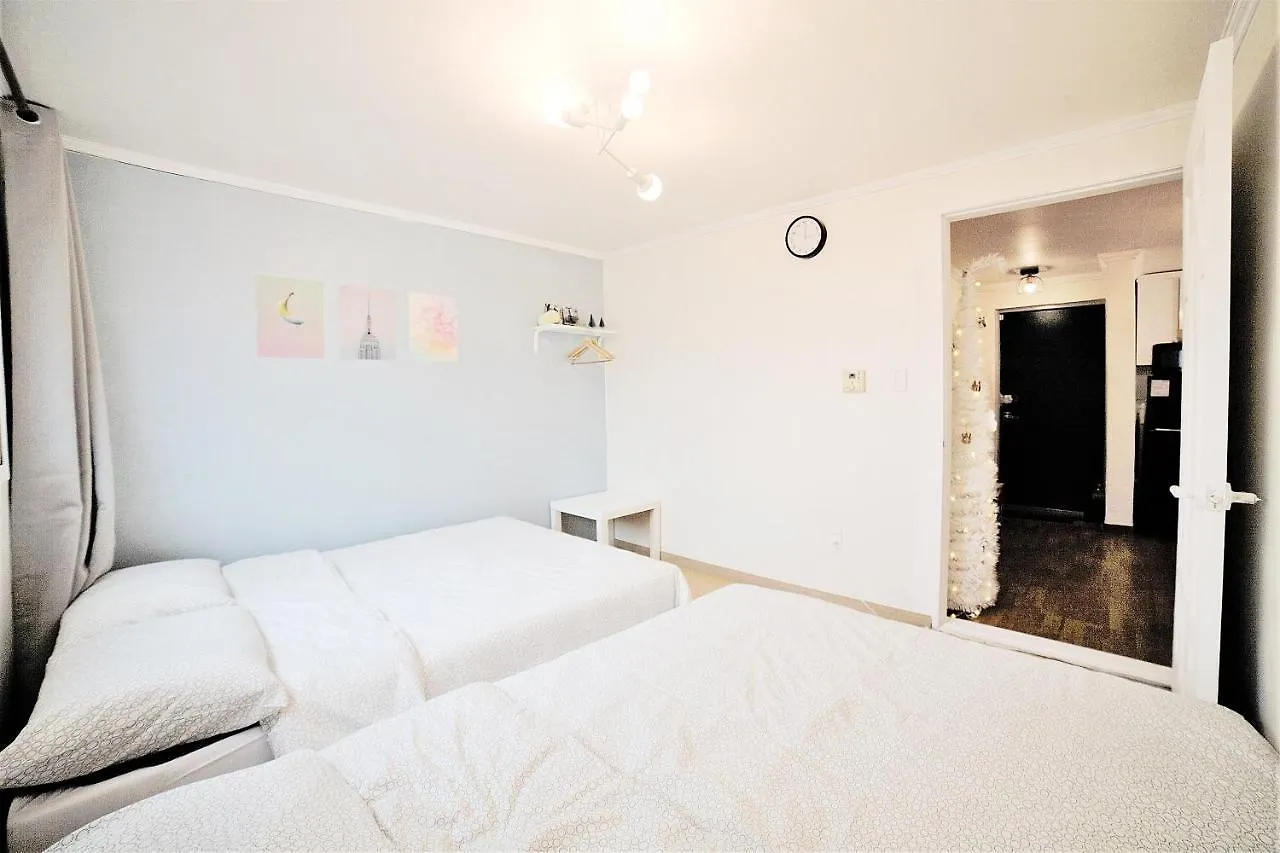 Hongdae Sunny House B Hotel Seoul 0*,