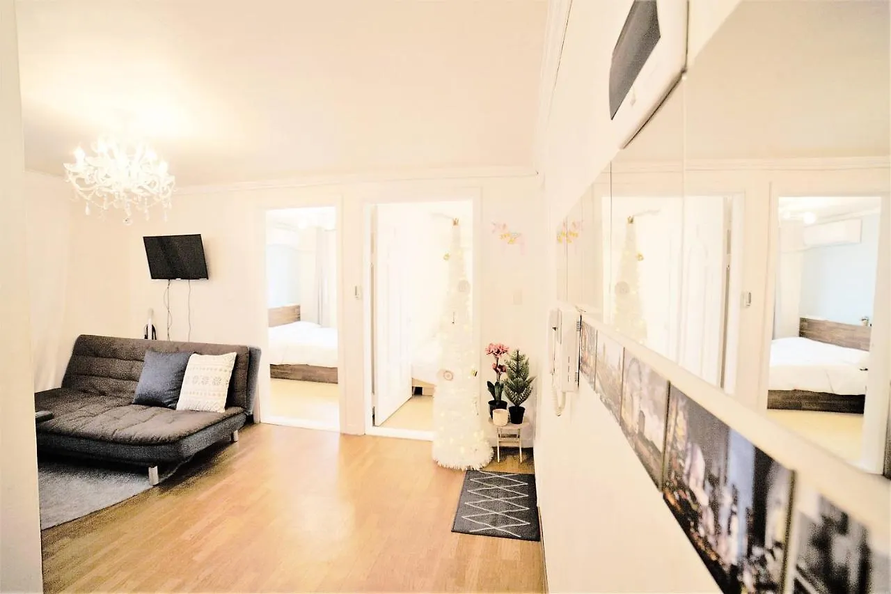 Hongdae Sunny House B location